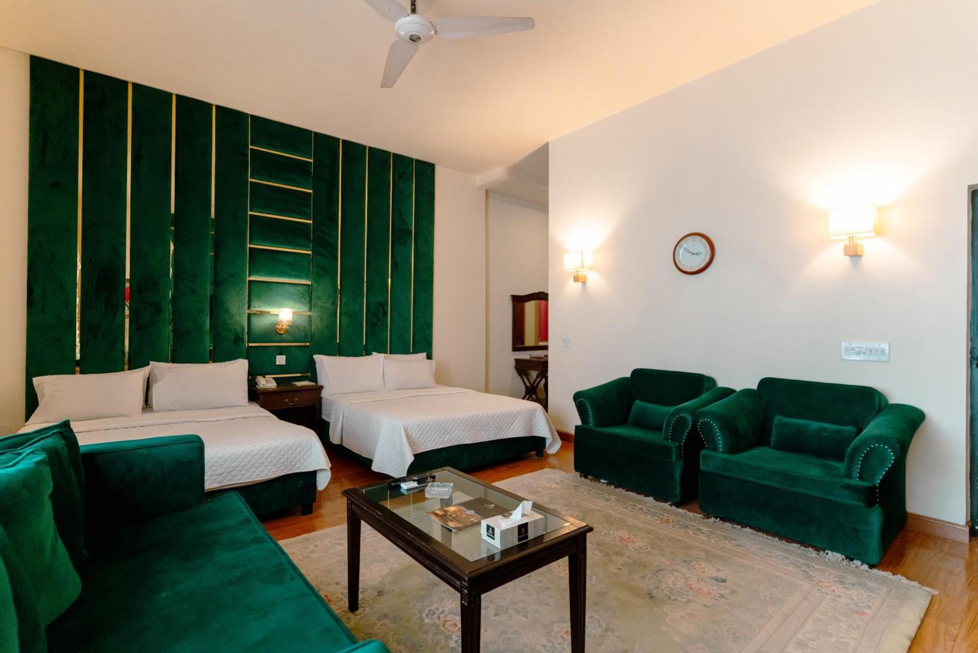 Hotel Vip House Peshawar Exterior foto