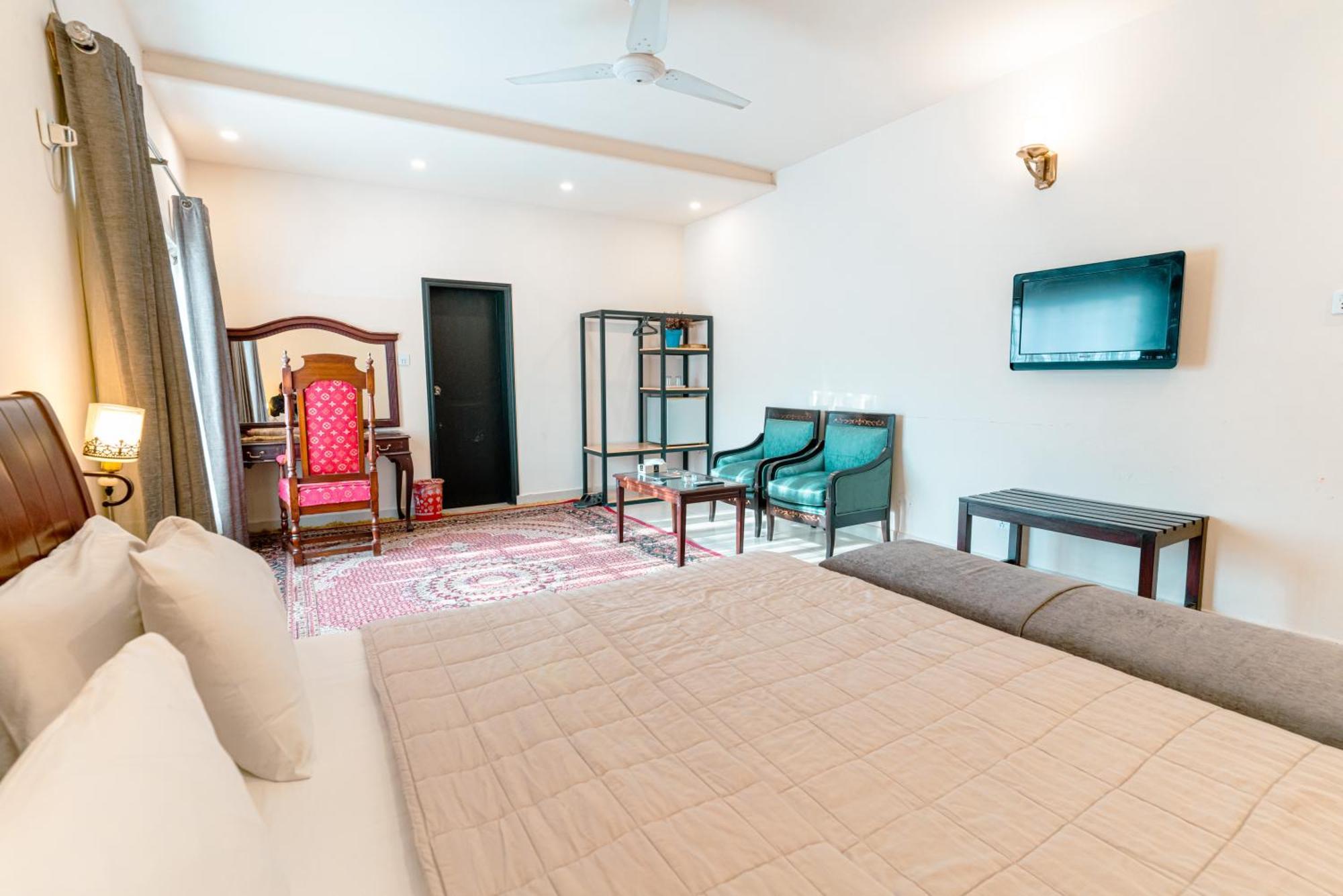 Hotel Vip House Peshawar Exterior foto