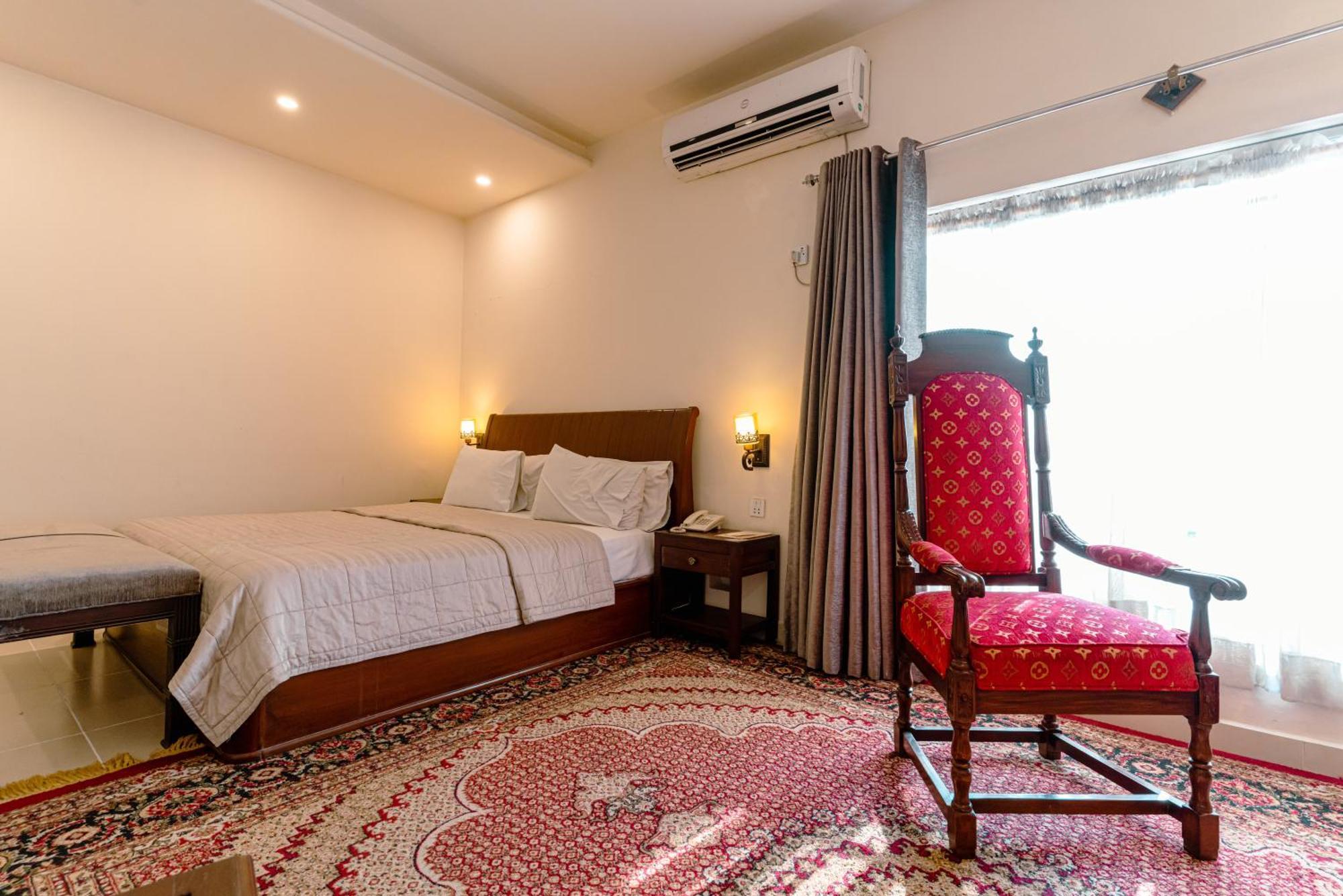 Hotel Vip House Peshawar Exterior foto
